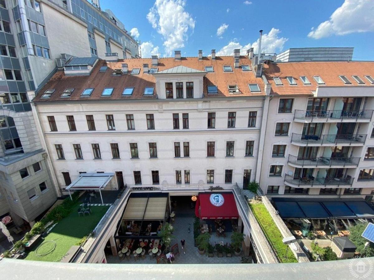 Downtown Gozsdu Vibe Apartments Boedapest Buitenkant foto